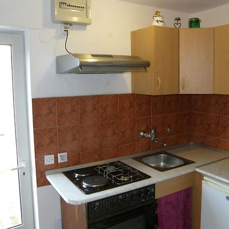Apartments Eli 코츌라 객실 사진